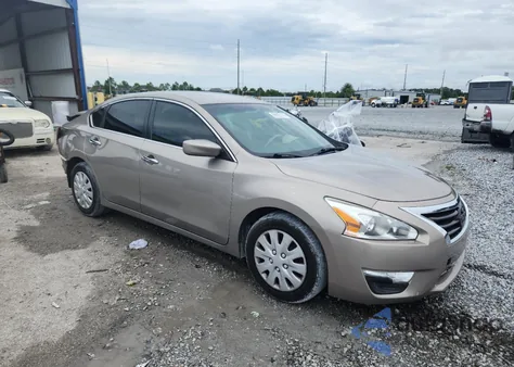 2013 Nissan Altima 2.5 из США, поврежденный, VIN 1N4AL3AP5DN538054